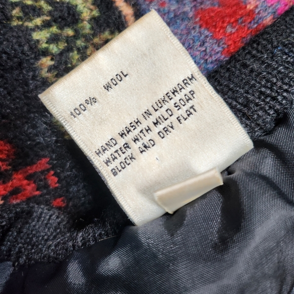 Icelandic Design | Vibrant Wool Button Up Sweater Coat AS-IS | Med/Large - Picture 12 of 12